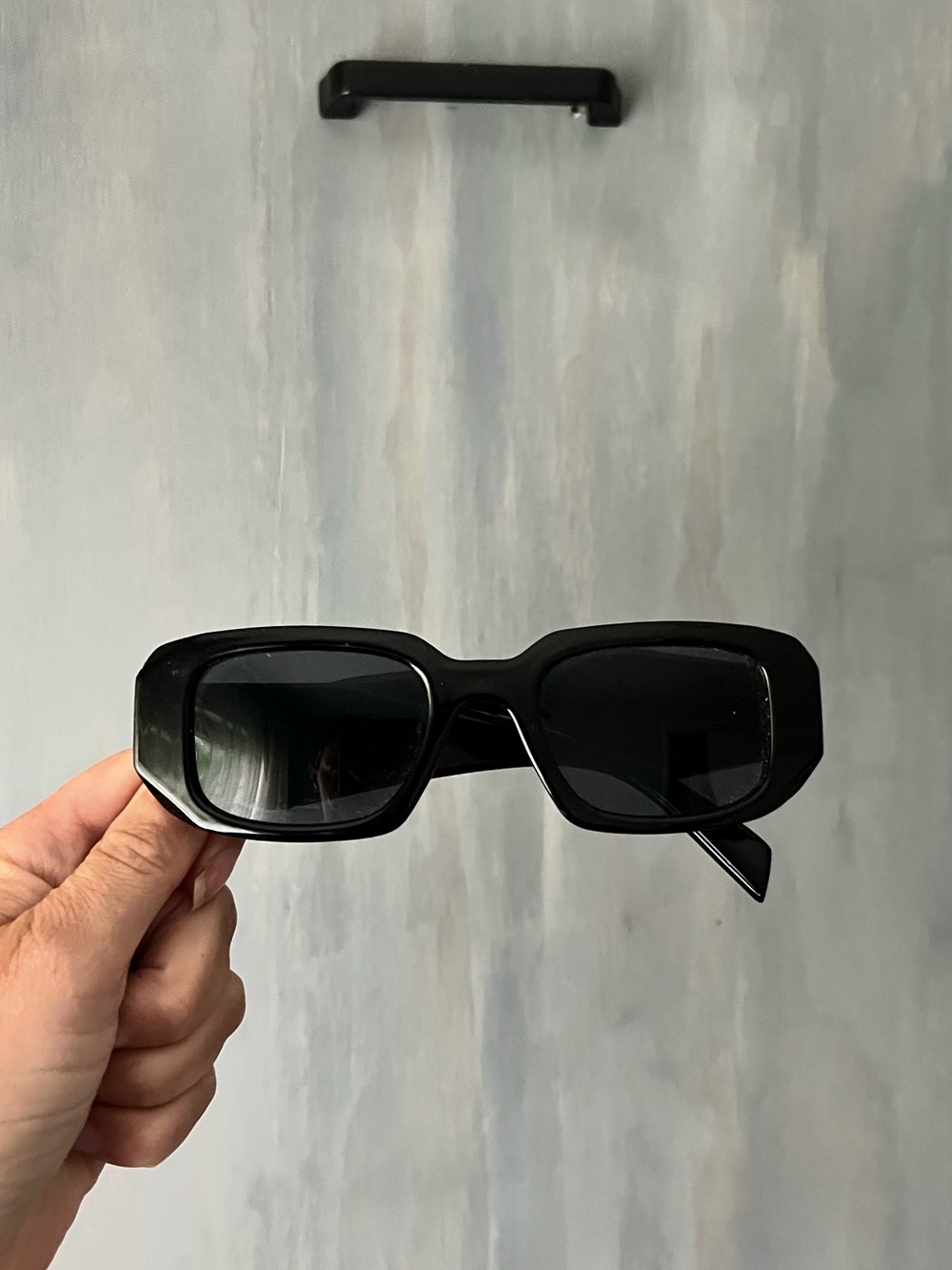 Black Rectangular Women’s Sunglasses